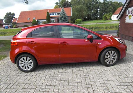 Kia Rio 1.2 Dream-Team Edition