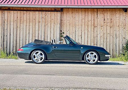 Porsche 993 Carrera 2 Cabrio*Classic Grün*Sportsitze*6Gg