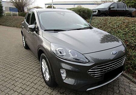 Ford Kuga 2.5 Duratec FHEV 4x4TITANIUM