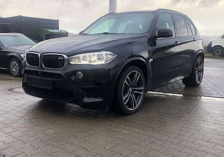 BMW X5 M*LED*AHK*SHZ*KAMERA*STANDHEIZUNG*HUD