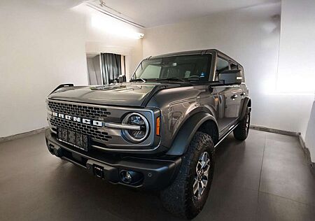Ford Bronco 2.7 l EcoBoost Badlands e-4WD Automatik