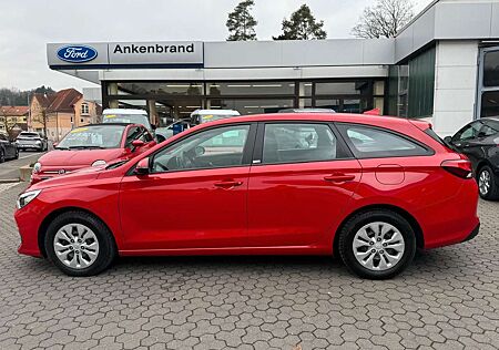 Hyundai i30 cw Select 1.0 AHK KAMERA 8-FACH-BEREIFT