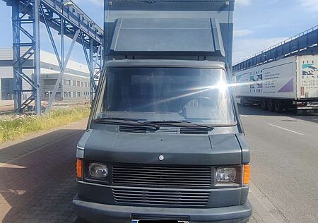 Mercedes-Benz Sprinter Mercedes Benz Koffer 410 D