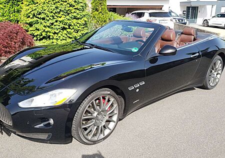 Maserati GranCabrio unfallfrei, 2. Hand, deutsche Erstzulassung