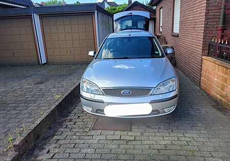 Ford Mondeo 2.0 Ghia
