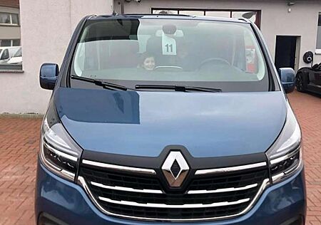 Renault Trafic L1H1 3,0t (8/9 Sitze) Life