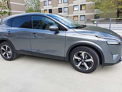 Nissan Qashqai Qashqai 1.3 DIG-T MHEV Xtronic Premiere Edition