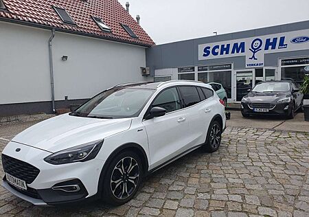 Ford Focus Turnier Active Vignale Navi Allwett. Leder