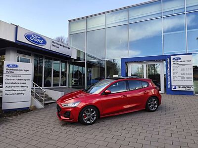 Ford Focus ST-Line MHEV Panoramadach ACC Topausstatttung!