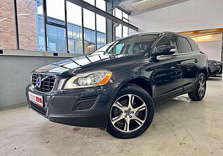 Volvo XC 60 XC60 Summum AWD 2.4 Diesel+LEDER+KAMERA+PANO+SHZ