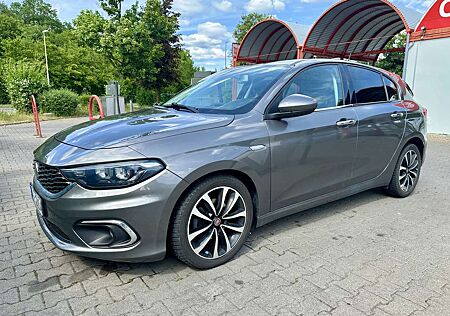 Fiat Tipo 1.6 MultiJet DCT Lounge