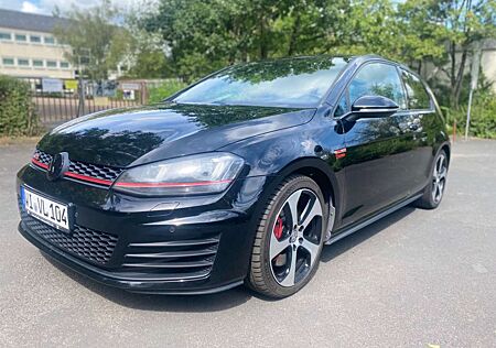 VW Golf GTI Volkswagen Performance BMT DSG + REMUS AUSPUFF!