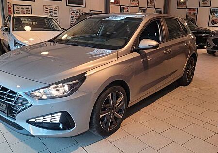 Hyundai i30 1.0 T-GDI Hybrid Alu Navi Kamera Tempomat