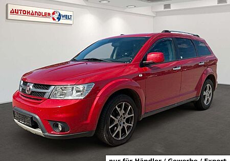 Fiat Freemont 2.0 D 4x4 Auto. 7-Sitzer Leder AAC Navi