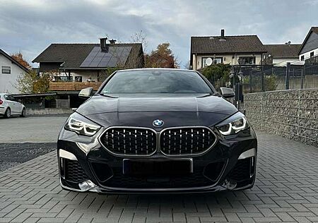 BMW 235 M235 i xDrive