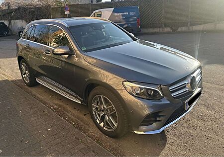 Mercedes-Benz GLC 250 d AMG-Line, AHK, Burmester