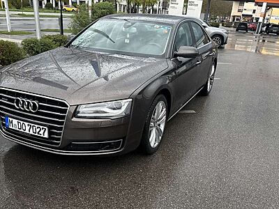 Audi A8 3.0 TDI DPF clean diesel quattro tiptronic Lang