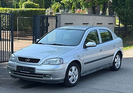 Opel Astra 1.6 Njoy /OPA-Fahrzeug/Wenig KM !