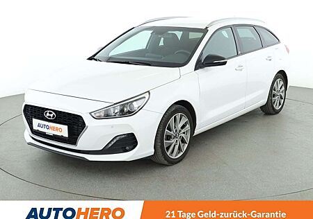 Hyundai i30 1.4 TDGI Passion +*NAVI*TEMPO*PDC*SHZ*