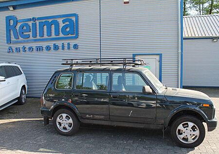 Lada Niva Taiga, 4x4 Urban, 4-türig, Anhängerkupplung