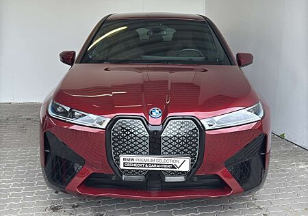 BMW iX xDrive40 Sportpaket LiveCock.Laserl.AHK.SoftC