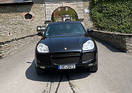 Porsche Cayenne Turbo
