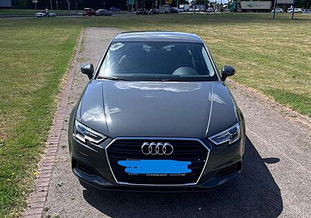 Audi A3 35 TFSI Limousine S tronic