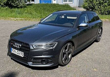 Audi S6 Avant