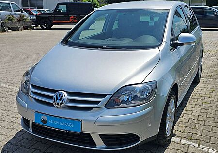 VW Golf Volkswagen 1.6*Automatik*1.Hand*Rentner*Scheckheft*Klimaauto*