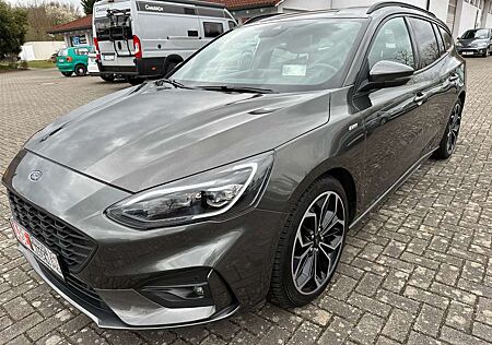 Ford Focus Turnier 1.5 EcoBlue ST-Line LED Kamera AHK