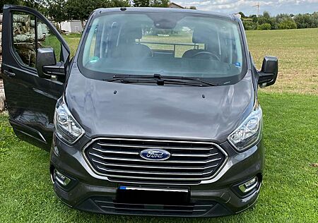 Ford Tourneo Custom TDCi 310 L1H1 VA Titanium