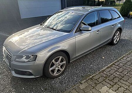 Audi A4 Avant 2.0 TDI DPF Attraction