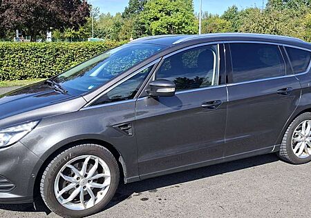 Ford S-Max S-Max 2.0 TDCi Titanium