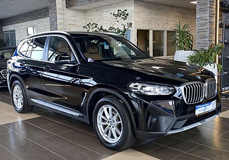 BMW X3 xDrive 20 d LED Leder Tempomat SHZ DAB PDC
