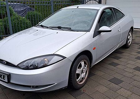 Ford Cougar 16V Futura im Originalzustand !