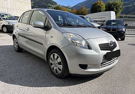 Toyota Yaris 1.0 VVT-i Luna aus 1.Hand 59" km org. 5.Türig