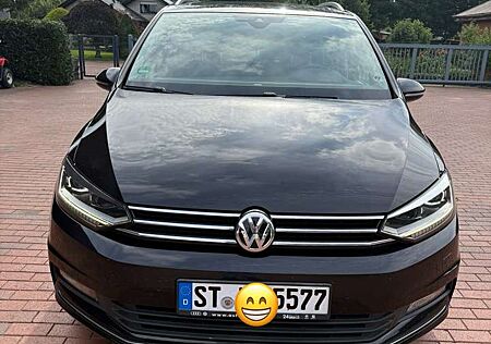 VW Touran Volkswagen Highline BMT/Start-Stopp