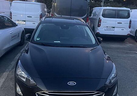 Ford Focus Turnier 1.5 Start-Stopp-System Aut. ACTIVE