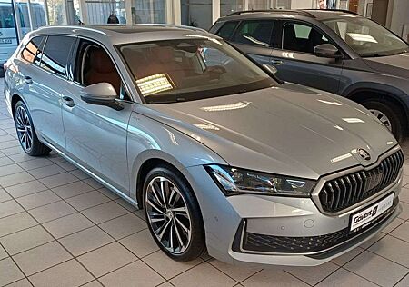 Skoda Superb Combi 2.0 TDI Laurin+Clement Leder Navi LED