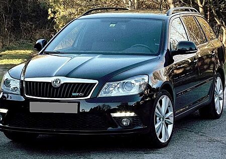 Skoda Octavia Combi 2.0 TSI RS