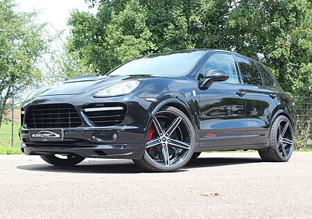 Porsche Cayenne Turbo S: -Scheckh., 22", S-Klappe, Aero-Kit