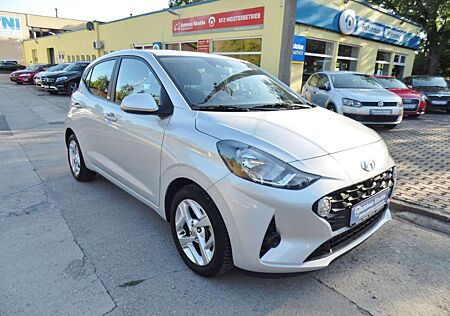 Hyundai i10 Trend/PDC/Car Play/Sitzh./Temp./1.Hand