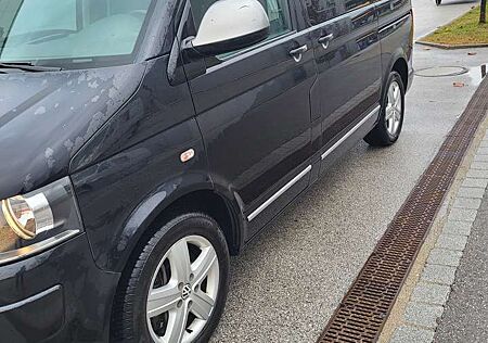 VW T5 Multivan Volkswagen Multivan DSG Highline