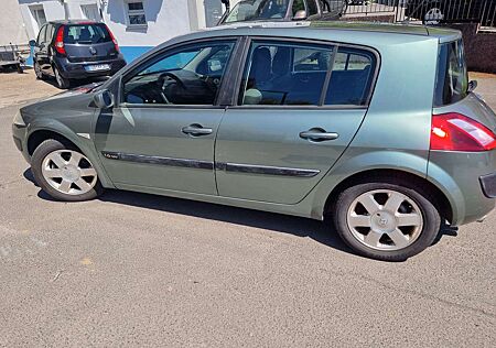 Renault Megane 1.6 Authentique