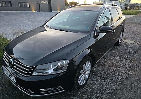 VW Passat Variant Volkswagen Highline BlueTDI