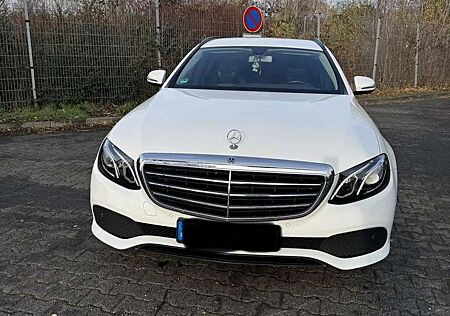 Mercedes-Benz E 200 d (213.213)