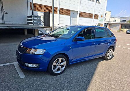 Skoda Rapid /Spaceback Spaceback Drive*Tempomat*SHZ*PDC*6-Gang*