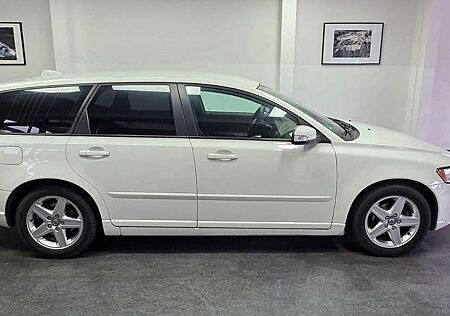 Volvo V50 1.8 Momentum WR+SR Klima