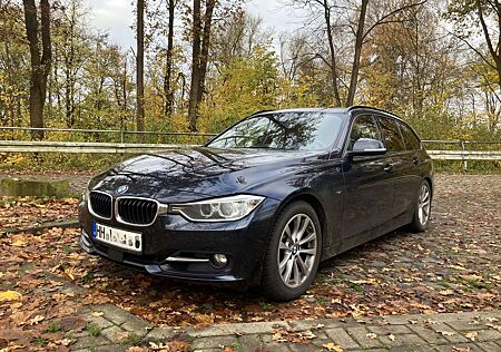 BMW 330d 330 Touring Sport-Aut. Blue Performance Sport Lin