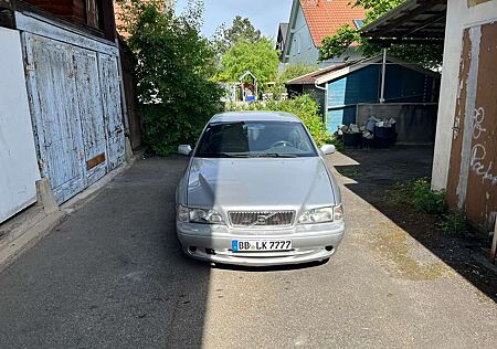 Volvo C70 2.4T